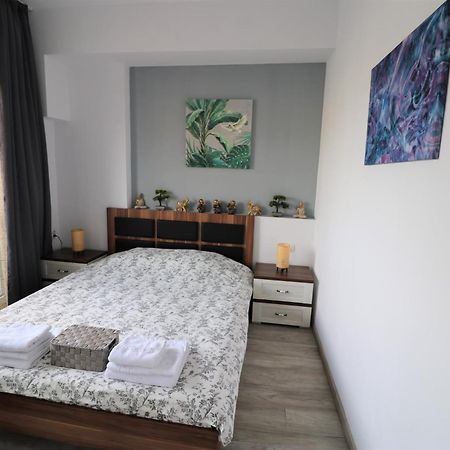 Cozy Deluxe Apartment - Old Town - Free Minibar Бухарест Экстерьер фото