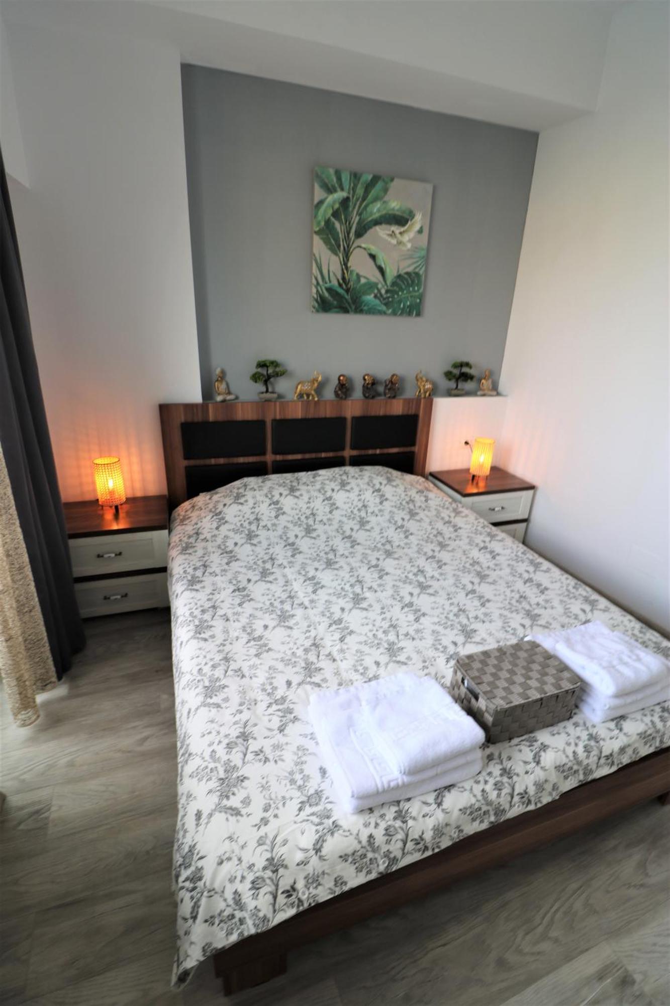 Cozy Deluxe Apartment - Old Town - Free Minibar Бухарест Экстерьер фото